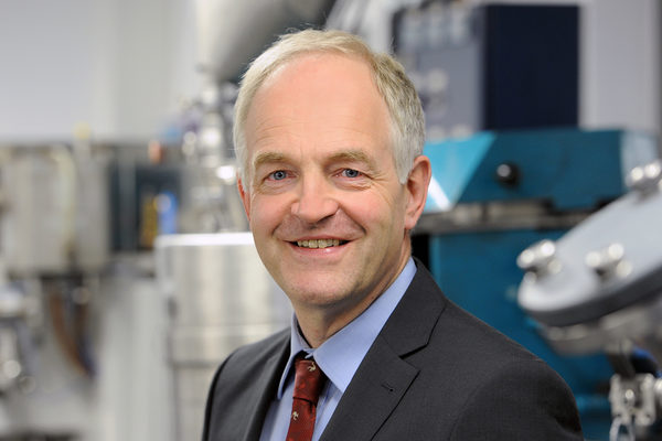 Prof. Arno Kwade ist einer der führenden deutschen Wissenschaftler im Bereich Batteriezellentwicklung. (Wird bei Klick vergrößert)