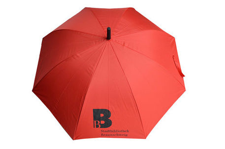 Regenschirm mit Logo der Stadtbibliothek