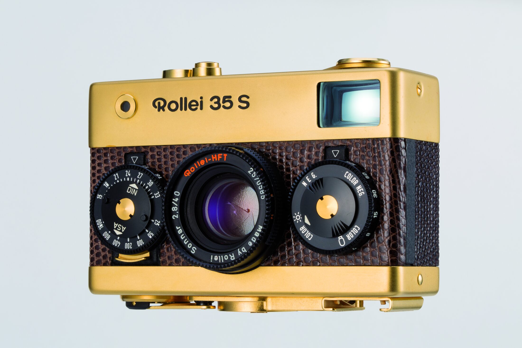 Rollei 35 S Gold, 1979/80 Singapur, Städtisches Museum Braunschweig (Wird bei Klick vergrößert)