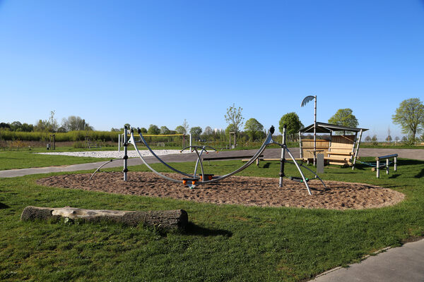 Jugendplatz Lamme - Spielgerät "Skater" (Wird bei Klick vergrößert)