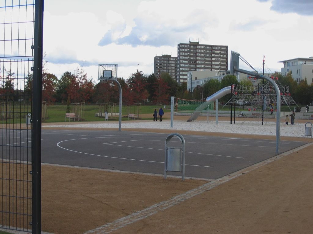 Street und Beachvolleyball (Wird bei Klick vergrößert)