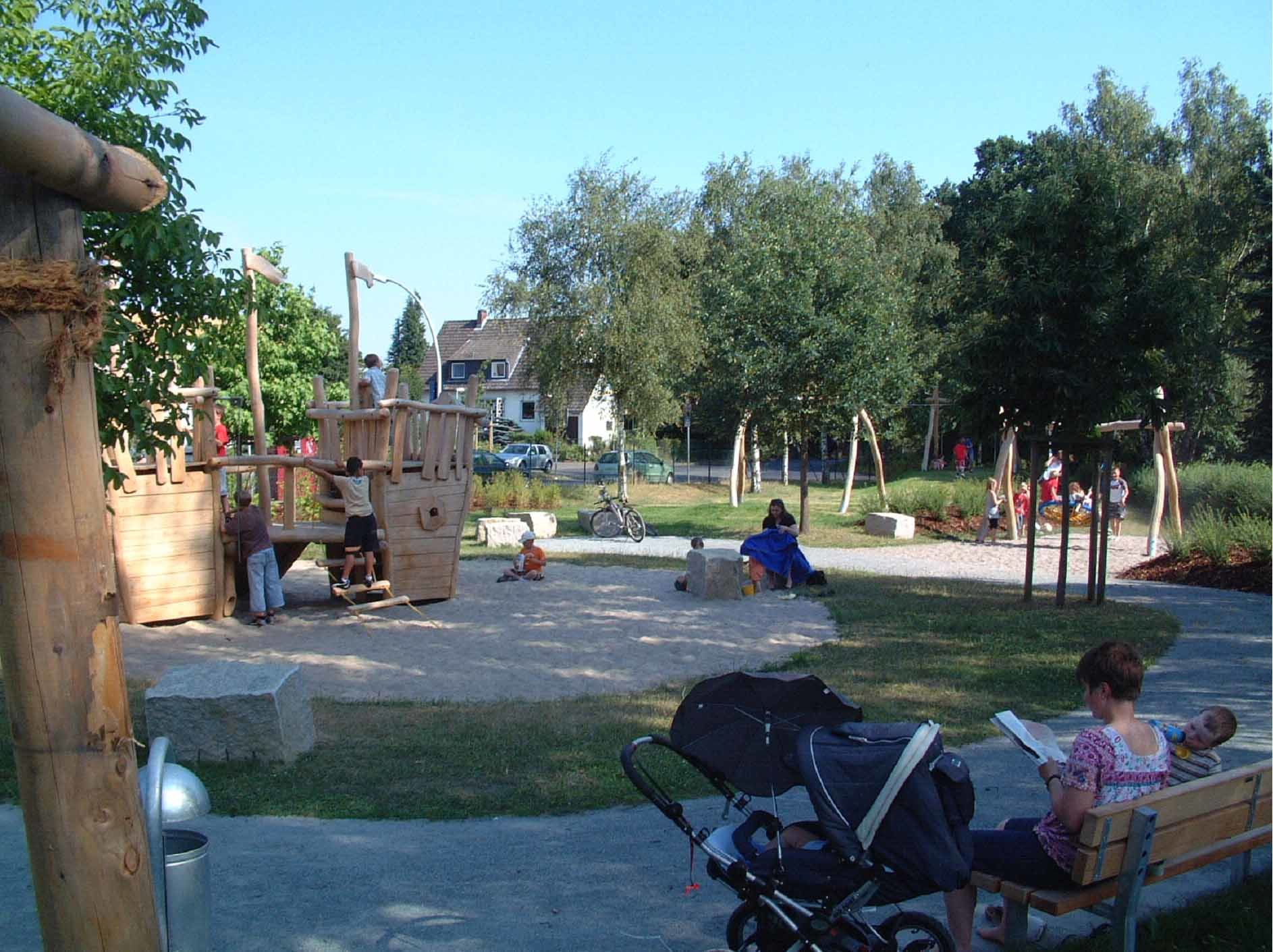 Spielplatz Elsa-Brandström-Straße (Wird bei Klick vergrößert)