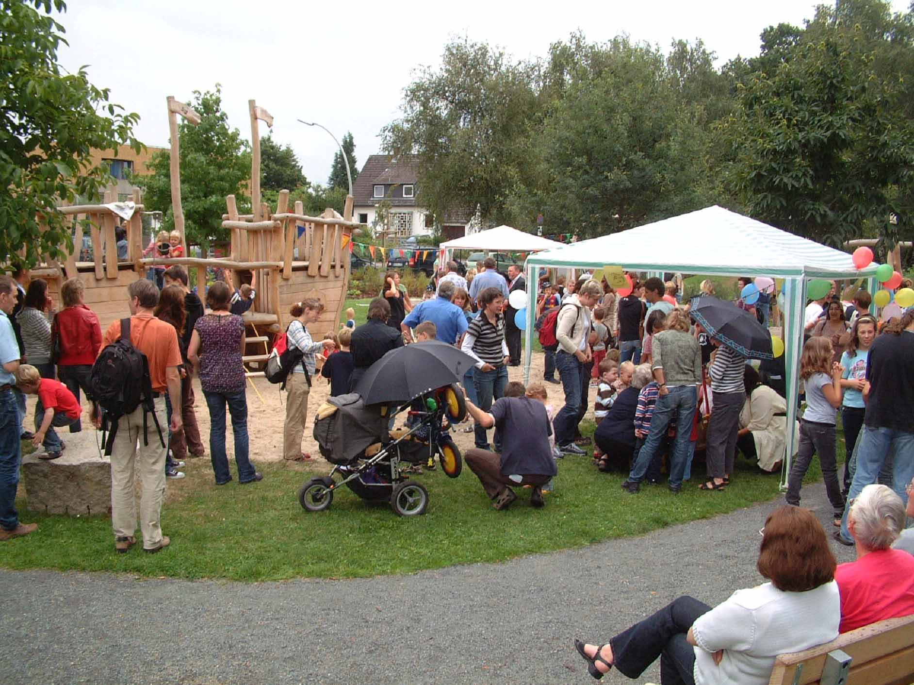 Spielplatz Elsa-Brandström-Straße (Wird bei Klick vergrößert)