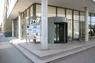 Institut für Weiterbildung in der Alten- und Krankenpflege, Ernst-Amme-Straße24