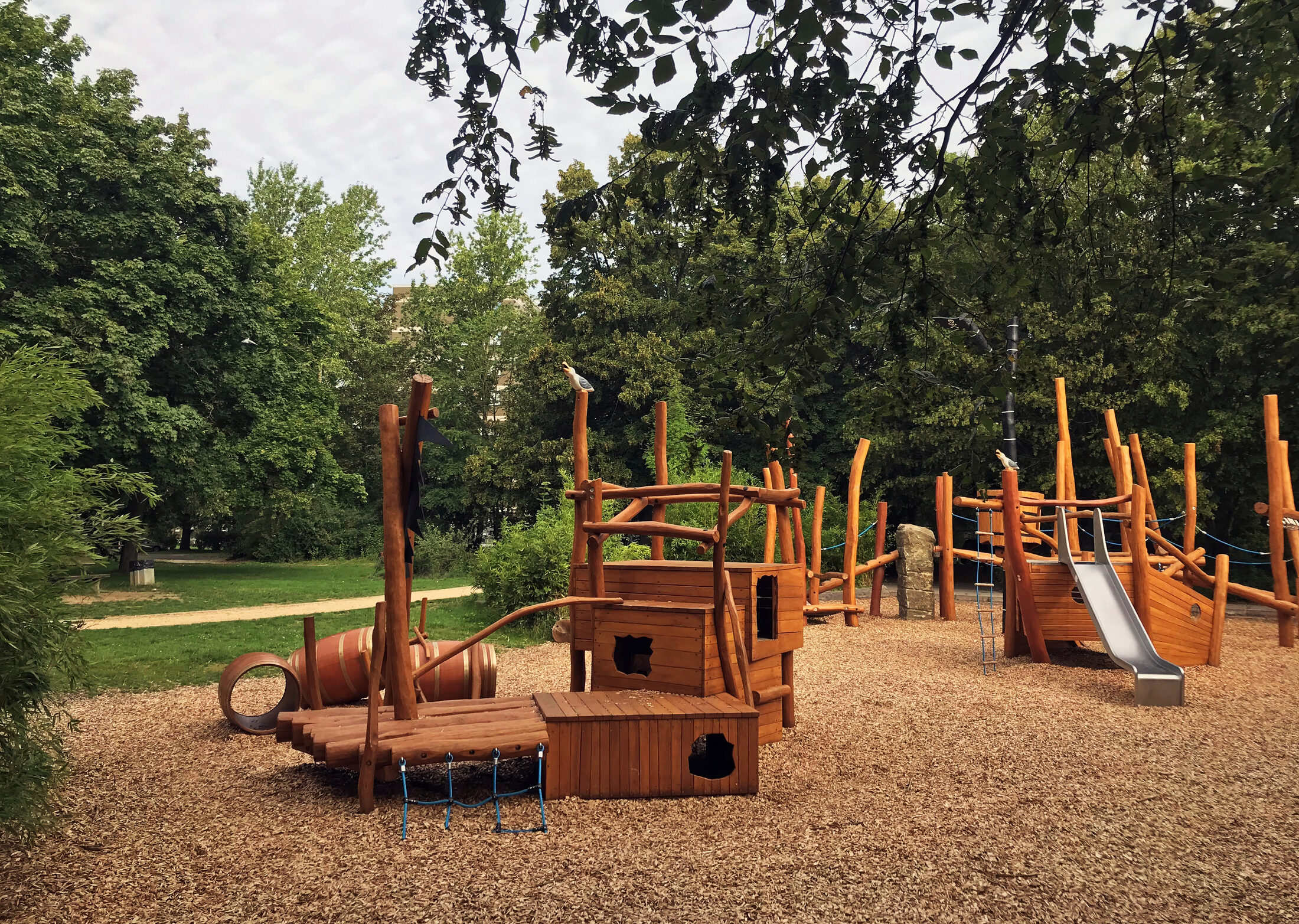 Spielplatz an der Lahnstraße (Wird bei Klick vergrößert)