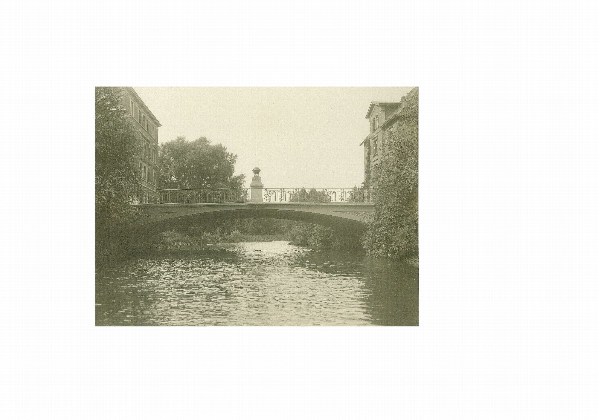 Gaußbrücke, Südwestansicht, um 1905 (Wird bei Klick vergrößert)