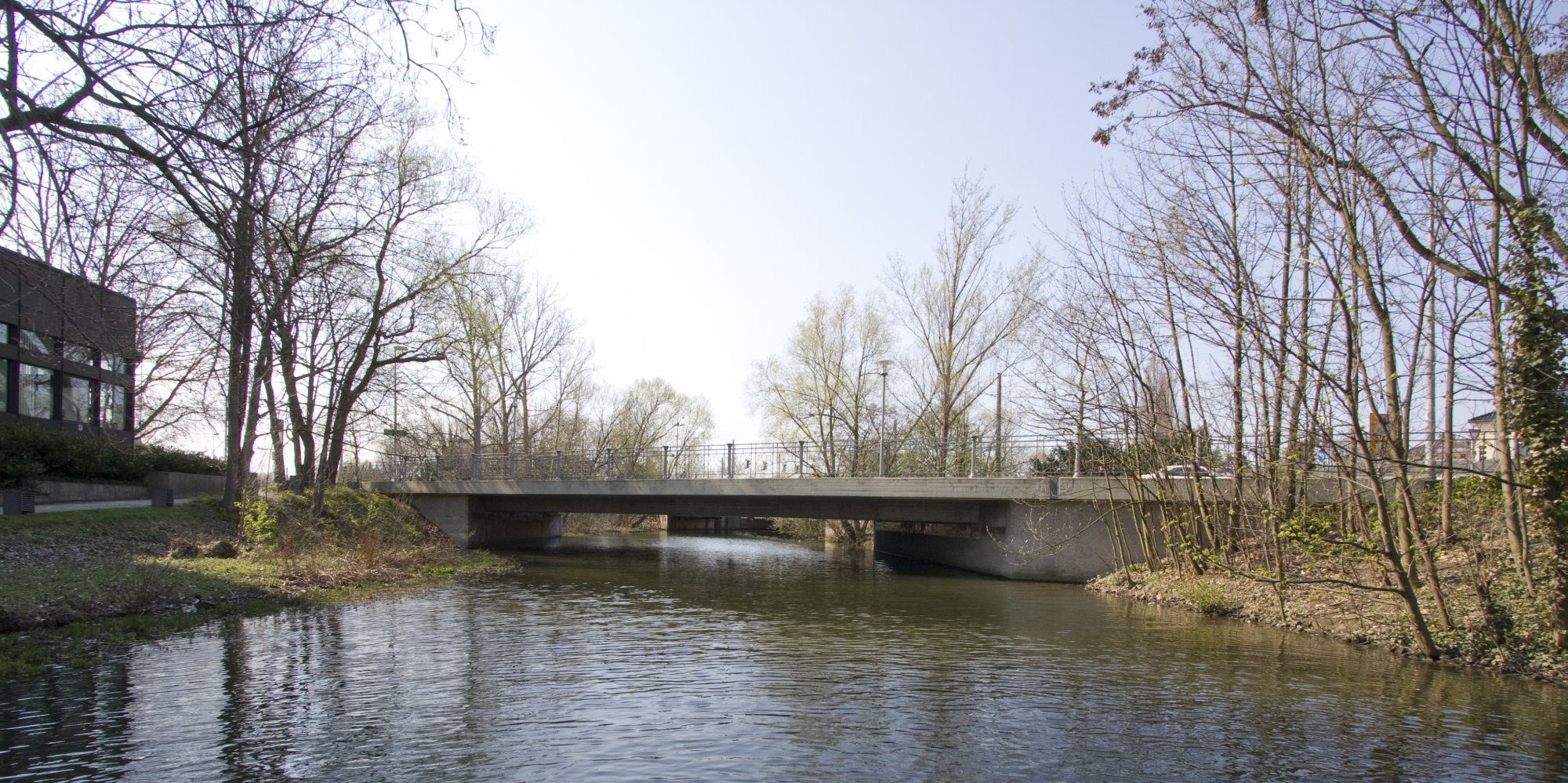 Gieselerbrücke, östliche Straßenbrücke, 2010 (Wird bei Klick vergrößert)