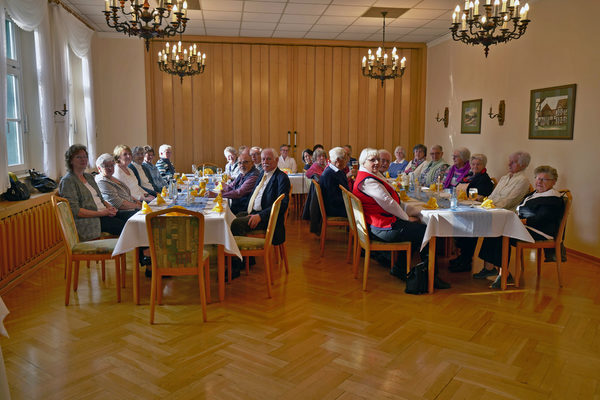 Festessen des Seniorenkreises Broitzem zum 75-jährigen Bestehen (Wird bei Klick vergrößert)