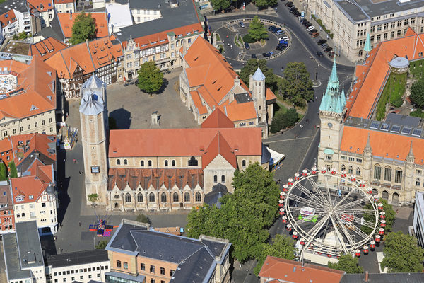 Riesenrad von dem Rathaus  September 2022 (Wird bei Klick vergrößert)