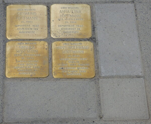 Stolpersteine Familie Hoffmann (Wird bei Klick vergrößert)