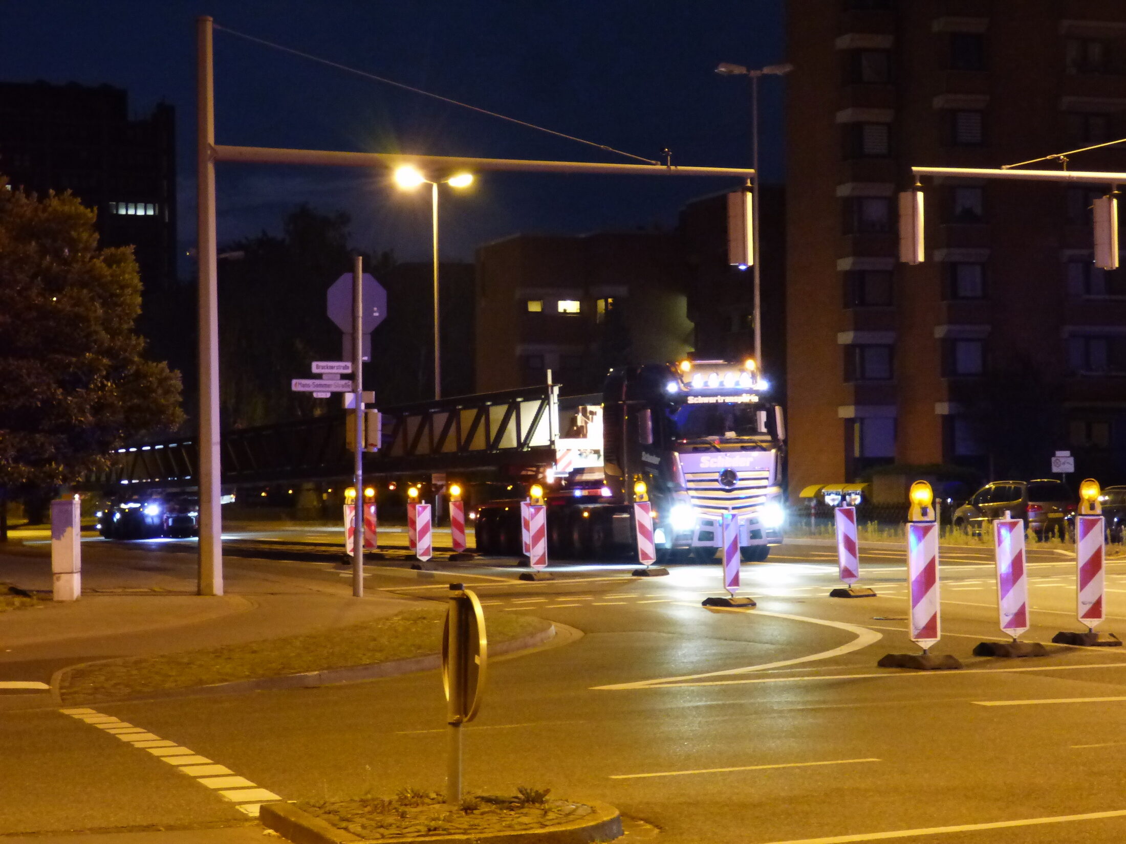 4:25 Uhr - Hans-Sommer-Straße Ecke Brucknerstraße (Wird bei Klick vergrößert)