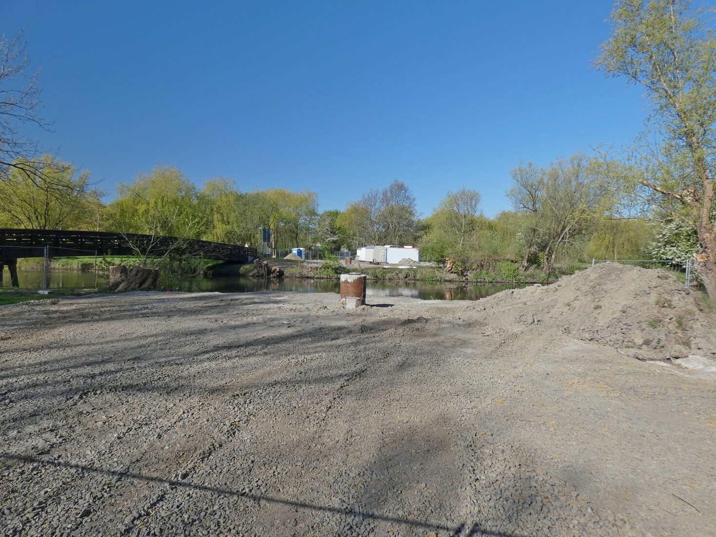 Neue Brücke im Bau - 20.04.2020 (Wird bei Klick vergrößert)