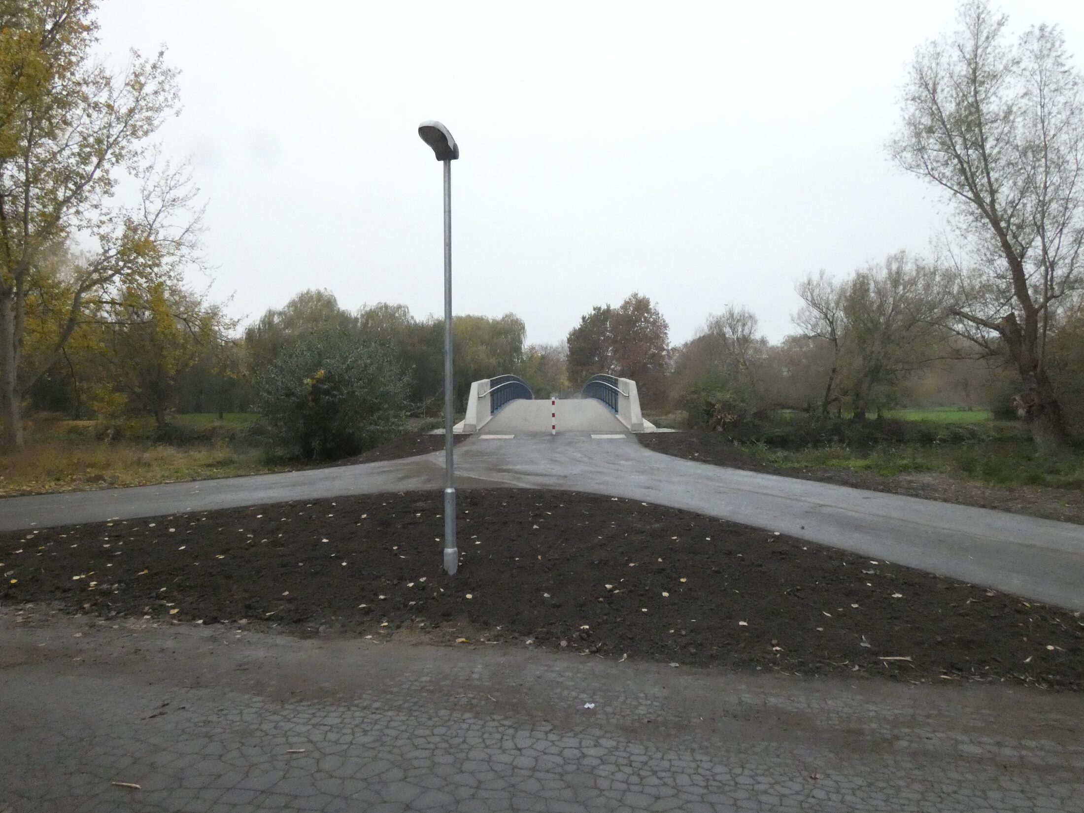 Neue Brücke im Bau - 06.11.2020 (Wird bei Klick vergrößert)