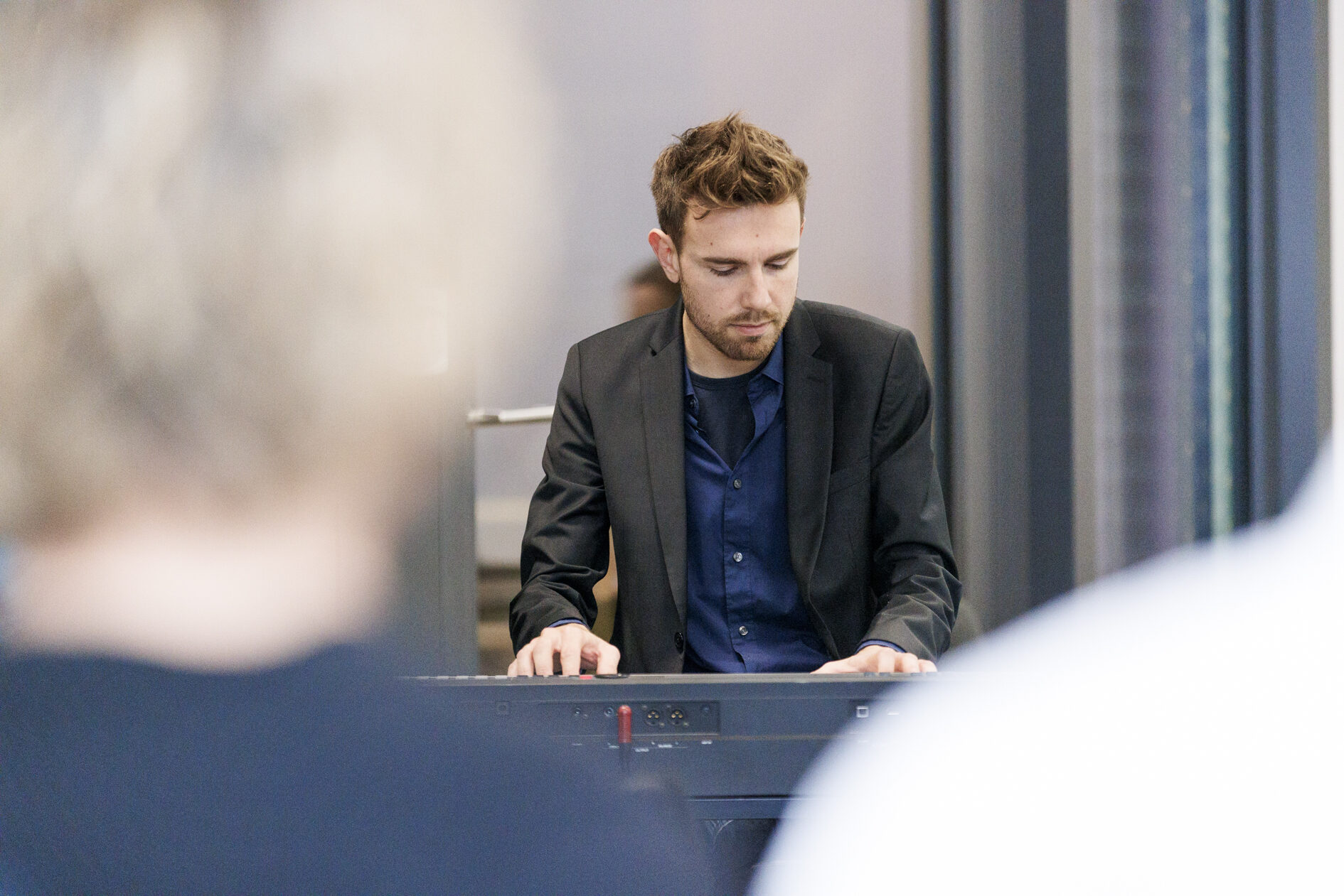 Niklas Wohlt sorgte für musikalische Begleitung. (Wird bei Klick vergrößert)