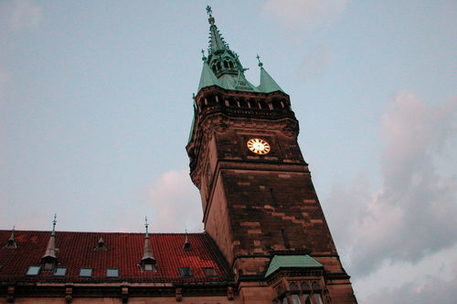 Rathausturm Braunschweig von unten