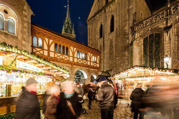 Mehrere hunderttausend Besucherinnen und Besucher lockte der diesjährige Braunschweiger Weihnachtsmarkt, Marktleute und Veranstalter sind zufrieden. (Wird bei Klick vergrößert)