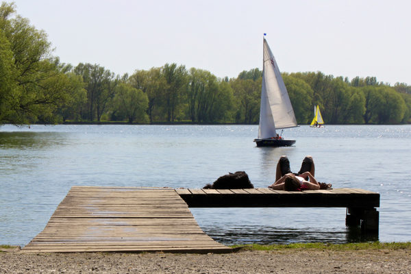 Die Braunschweiger Seen, wie der idyllisch gelegene Südsee, sind beliebte Ausflugsziele in der Löwenstadt. (Wird bei Klick vergrößert)