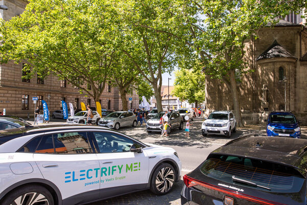 Elektromobilität stand bei den Besucherinnen und Besuchern am Wochenende hoch im Kurs. (Wird bei Klick vergrößert)