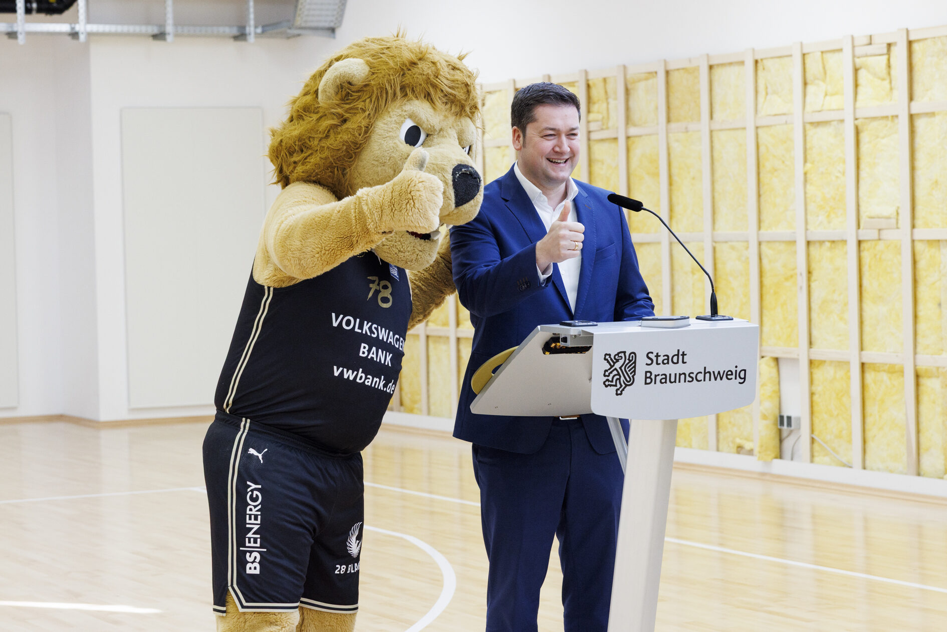 Trainingshalle Basketballlöwen (Wird bei Klick vergrößert)