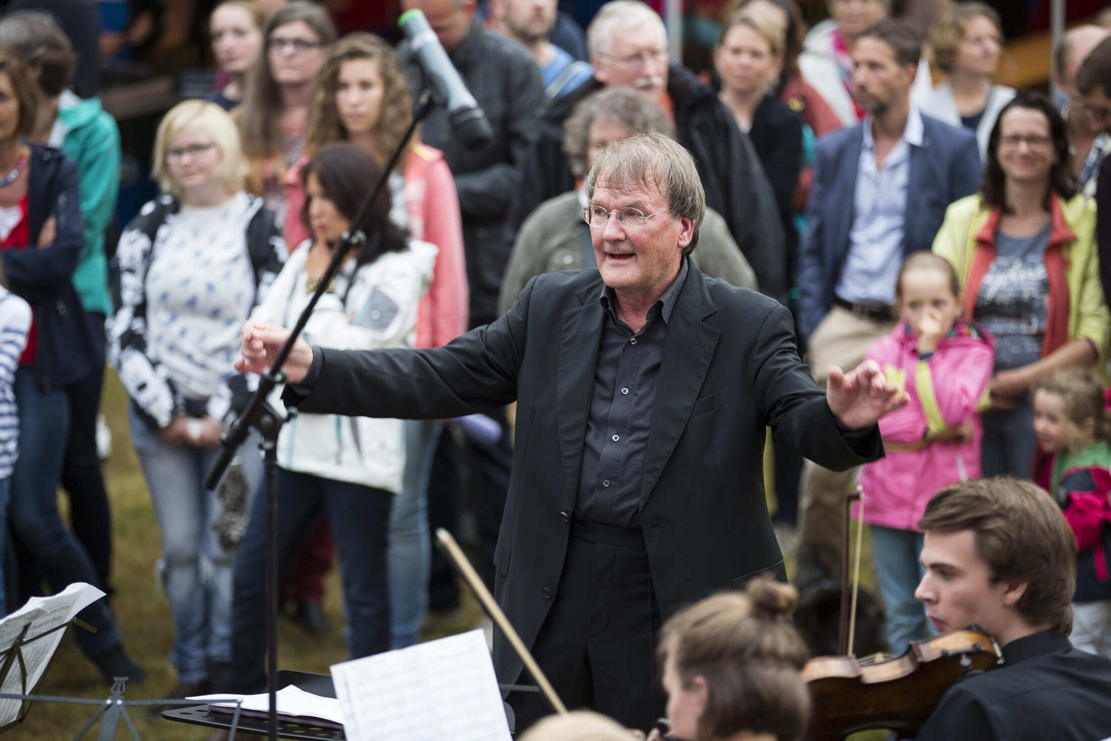 Jugend-Sinfonie-Orchester, Herr Knut Hartmann (Wird bei Klick vergrößert)