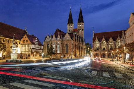 Braunschweiger Altstadtmarkt zur blauen Stunde