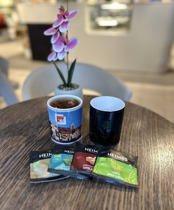 Magic Tasse "Braunschweig" + Heimbs Teebeutel (Wird bei Klick vergrößert)