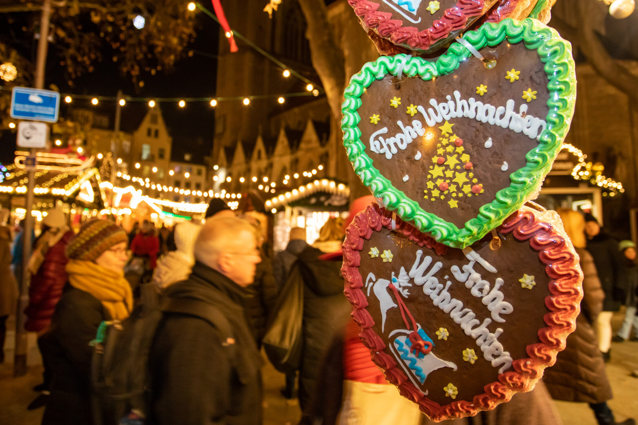 Gingerbread hearts (Zoom on click)