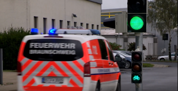 Die Einsatzkräfte erleben SIRENE wie eine zufällige „grüne Welle“. (Wird bei Klick vergrößert)