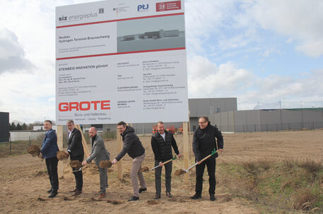 Spatenstich zum Bau des Hydrogen Terminals am Forschungsflughafen Braunschweig