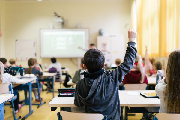 So oder so ähnlich sieht es inzwischen in vielen modernen Klassenzimmern aus. (Wird bei Klick vergrößert)