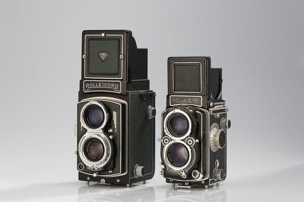 Aufnahme der Rolleicord II (1947) und Rolleibaby (1954) (Wird bei Klick vergrößert)