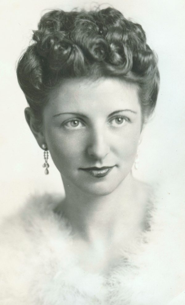 Porträtfotografie Rosie Glaser 1941 (Wird bei Klick vergrößert)