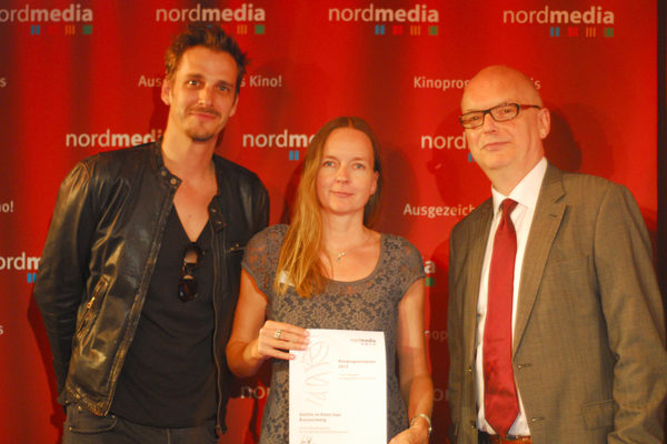 Preispate Max von Thun, Iris Mügge, Stadt Braunschweig-DOKfilm im Roten Saal, und nordmedia-Geschäftsführer Thomas Schäffer (v.l.n.r., Foto Jörg Lorenz, 2015)