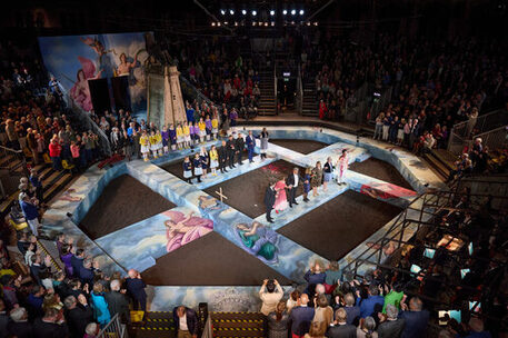 Das Staatstheater Braunschweig spielt "La traviata" auf dem Braunschweiger Burgplatz.