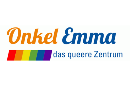 Schriftzug in orange Onkel und in blau Emma, darunter ein Regenbogenrechteck und in blau daneben der Schriftzug das queere Zentrum