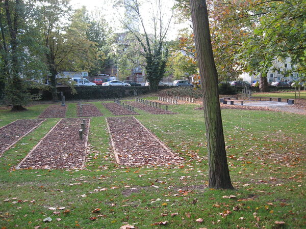 Garnisonsfriedhof (Wird bei Klick vergrößert)