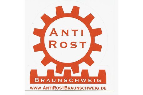 Ein Logo von Antirost. Ein Zahnrad mit Schriftzug AntiRost Braunschweig e.V.