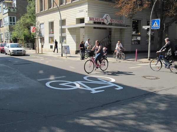 3 m großes Fahrrad-Piktogramm (Wird bei Klick vergrößert)