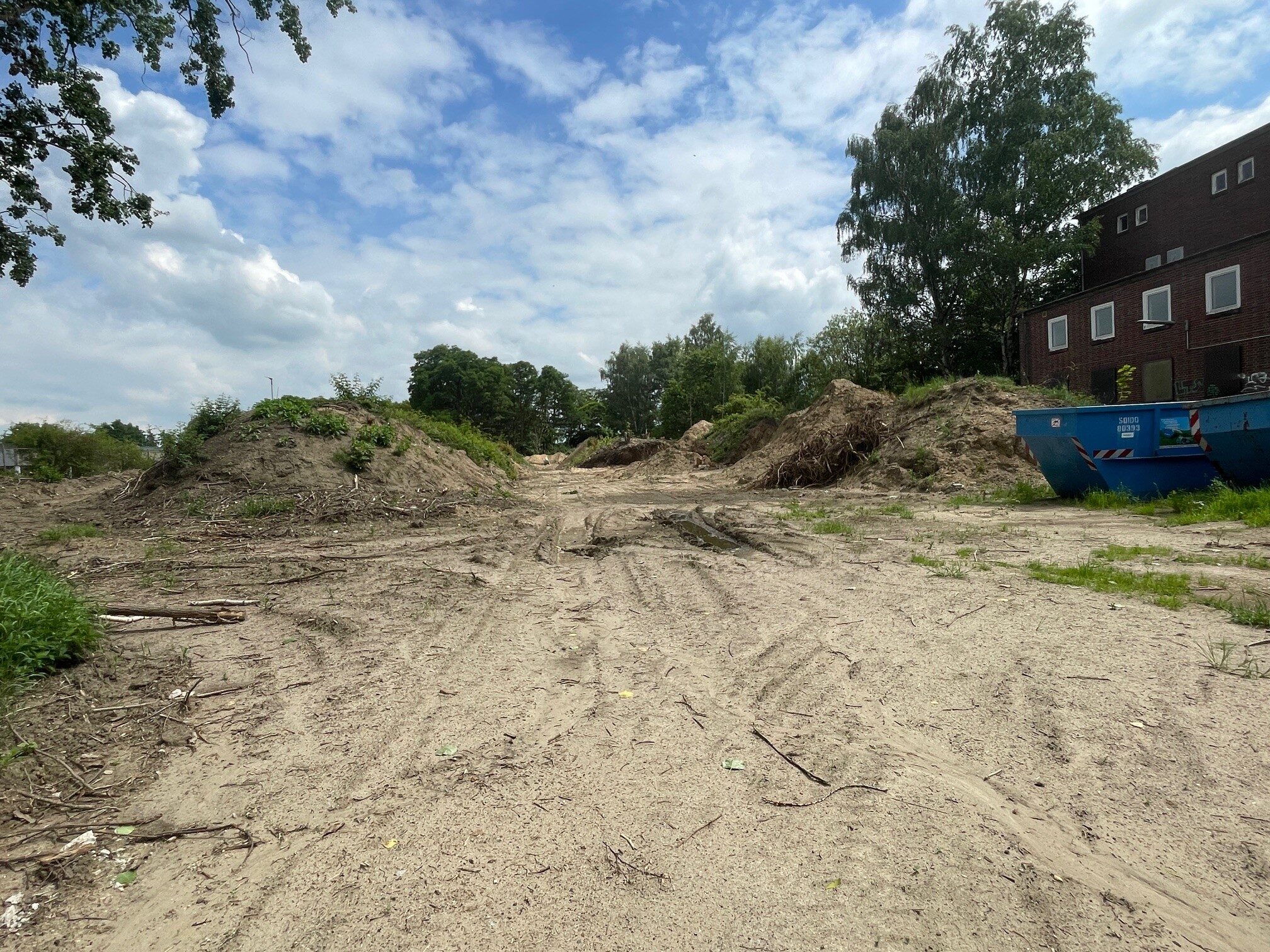 Grundstück Ackerstraße 19: Schießstand nachher (Wird bei Klick vergrößert)