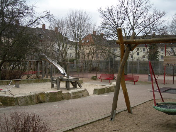 Spielplatz Kalandstraße (Wird bei Klick vergrößert)