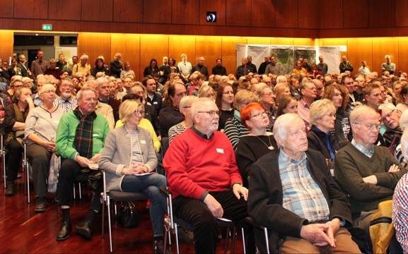 Bürgerworkshop- sitzende Mitglieder (Wird bei Klick vergrößert)