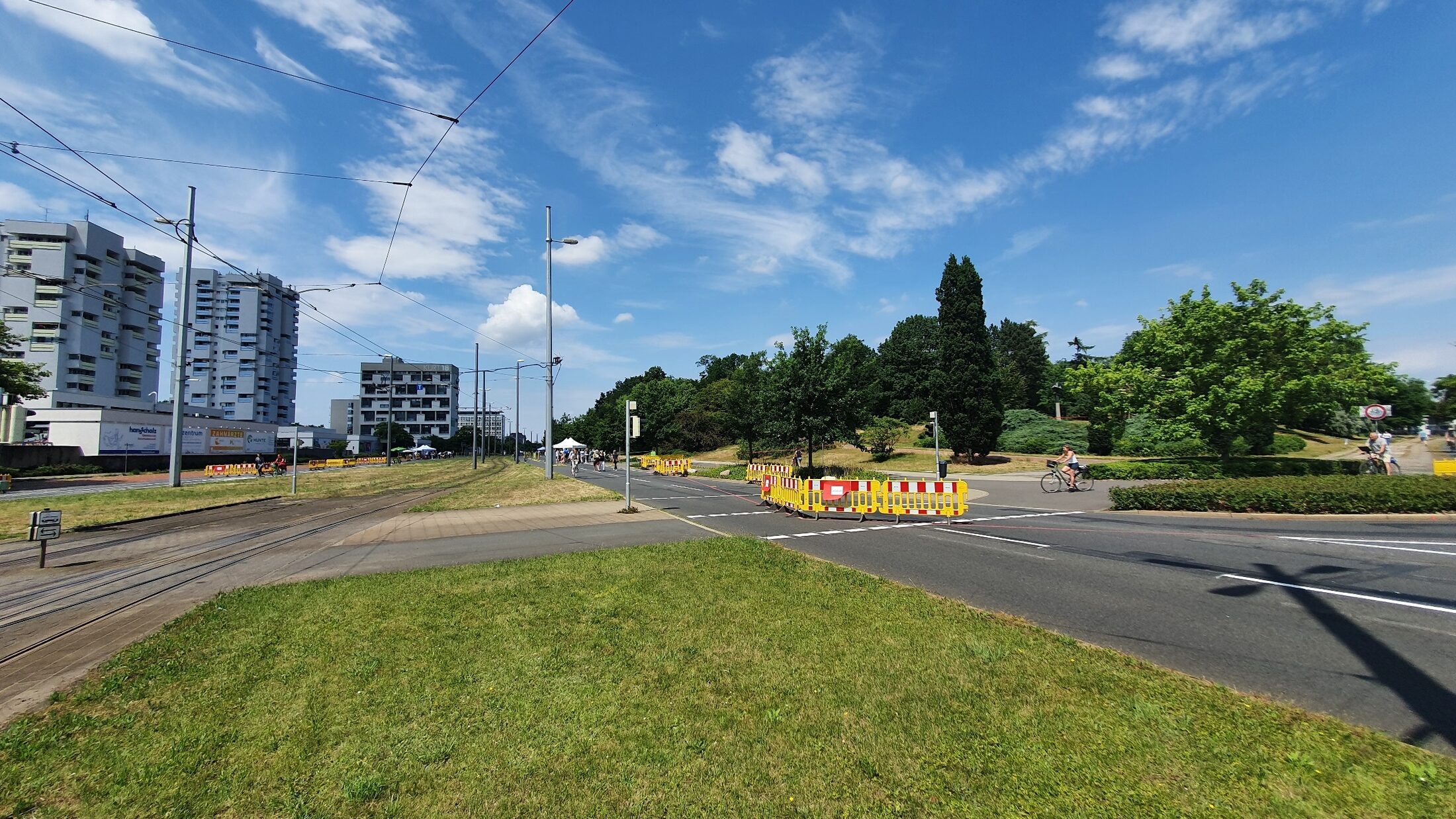 Blick in die Kurt-Schumacher-Straße (Wird bei Klick vergrößert)