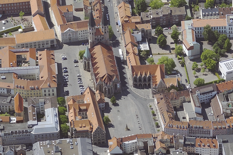 Altstadtmarkt, Bildflugdatum: Juni 2015