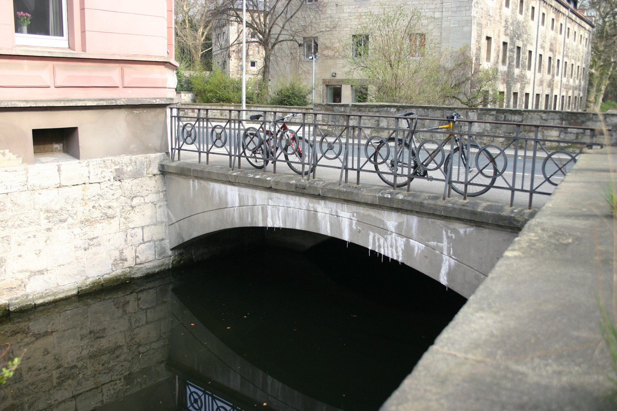 Brücke Neustadtmühle, Südansicht, 2010 (Wird bei Klick vergrößert)