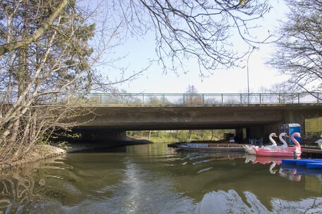 Brücke Kurt-Schumacher-Straße, Südansicht, 2010