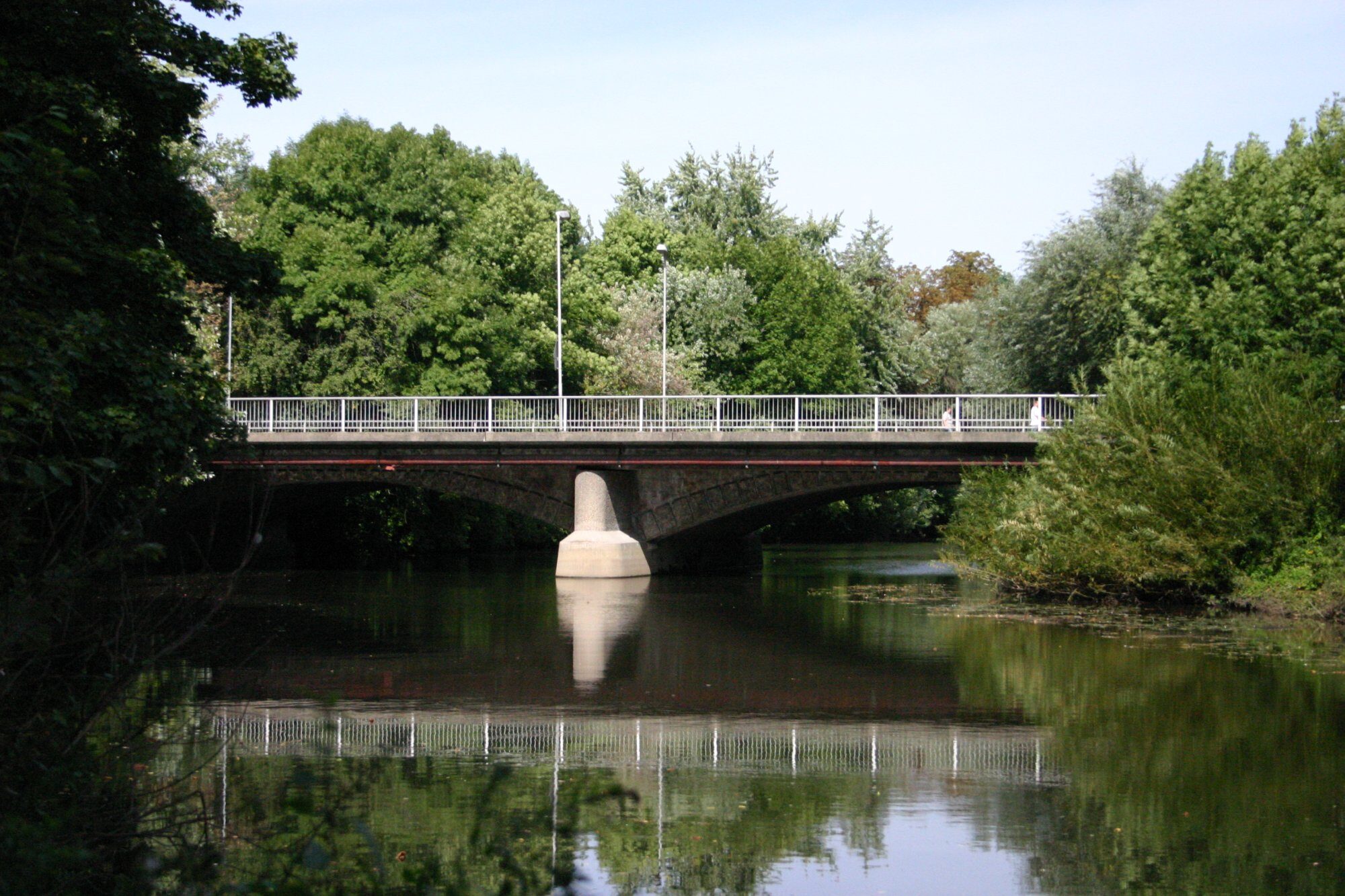 Wendenringbrücke, Südansicht, 2010 (Wird bei Klick vergrößert)