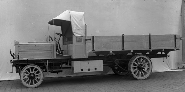 Subventionslastkraftwagen aus dem Jahr 1908 (Wird bei Klick vergrößert)