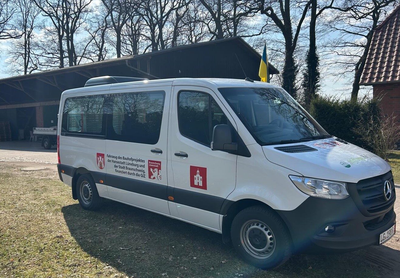 Von den Städten Braunschweig und Lüneburg überführter Sprinter. (Wird bei Klick vergrößert)