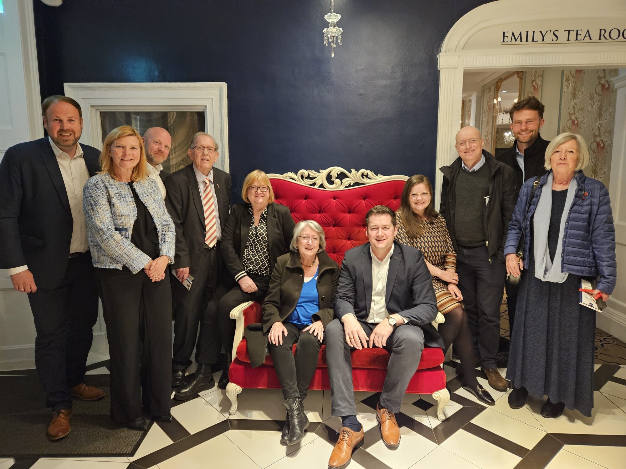 Treffen mit Mitgliedern der Bath-Braunschweig-Twinning Association. (Wird bei Klick vergrößert)