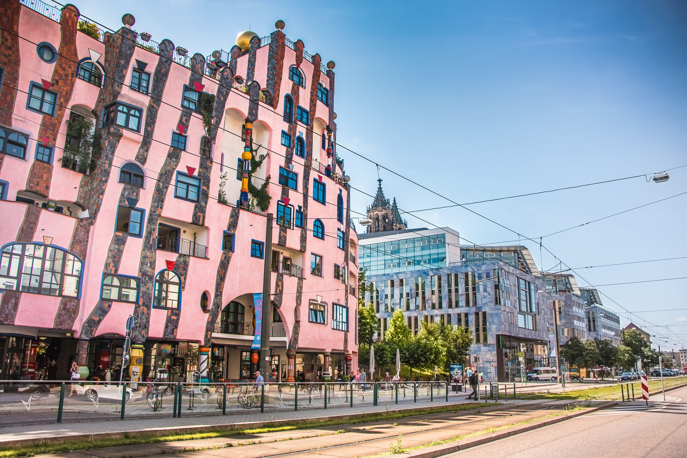 Hundertwasserhaus (Zoom on click)